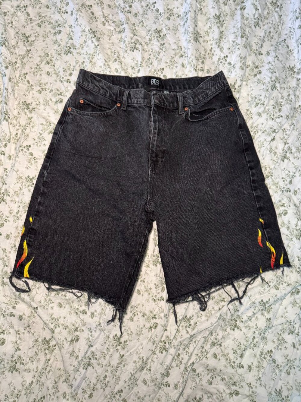 BDG Urban Outfitters Black Jack Denim Shorts with Flame Details - Picture 8 of 13